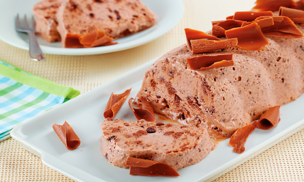 Sorvete-mousse de chocolate