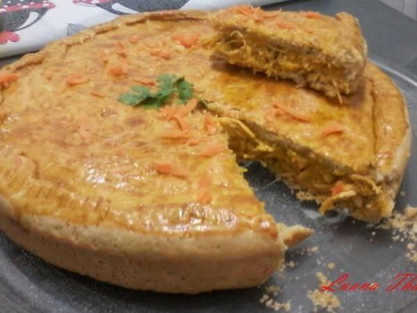 Empadão de frango com creme de leite