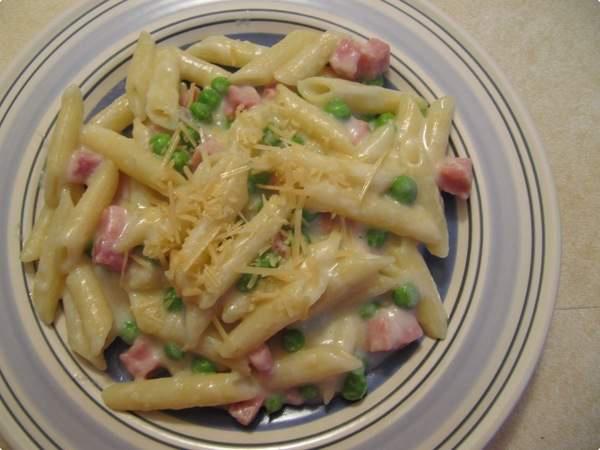 Penne ao Molho Branco