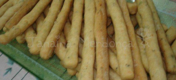 526450_589012211108893_571161703_n