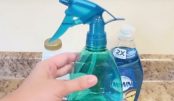 ele-combina-dois-produtos-comuns-e-os-transforma-no-produto-mais-eficaz-para-limpar-banheiros-430×285