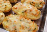 Batatas Assadas com Recheio de Frango