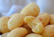 Pão de queijo delicioso!