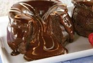 Bolo Vulcão de Chocolate no Microondas
