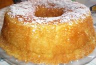 Bolo de Coco com 4 Ingredientes
