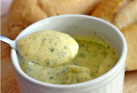 RECEITA-MARAVILHOSA-Pasta-para-pão-de-alho-deliciosa