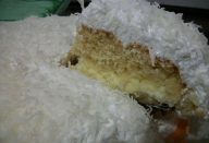 Bolo-cremoso-de-coco-com-cobertura-marshmallow