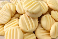 biscoitinho-de-leite-ninho-370×297