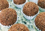 Brigadeiro com Leite Condensado