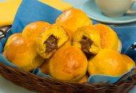 PÃOZINHO DE CENOURA COM CHOCOLATE