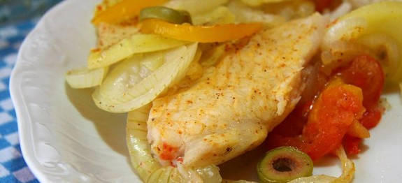 166778_587437371266377_603072951_n