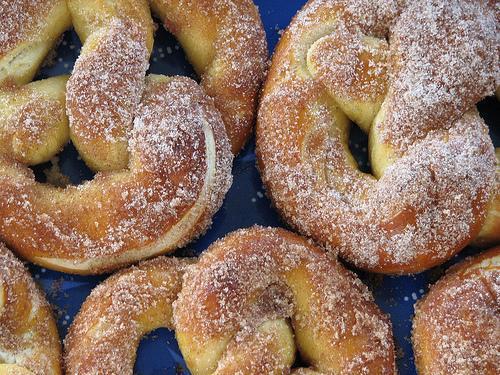 292224_591194974223950_1913652275_n (1)