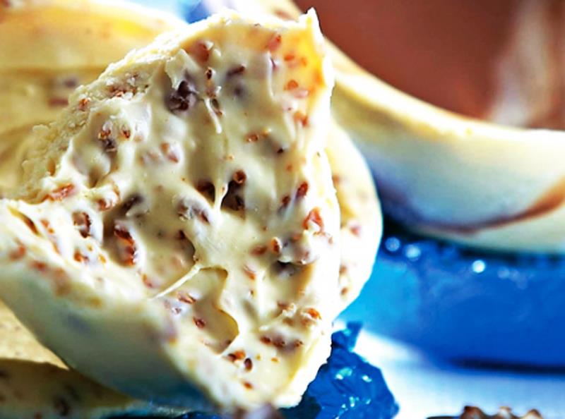 580023_10151525758265479_948822893_n