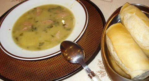 381480_601487609861353_18472256_n