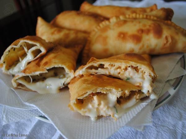 483404_593736077303173_901857953_n