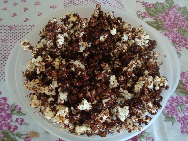 522033_592573444086103_911812946_n