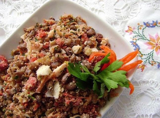 526604_10151558598140479_1070394068_n