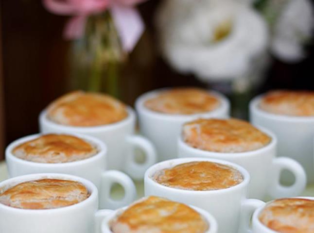 528401_10151570175000479_1491531758_n