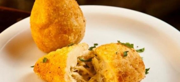 531795_10151559856105479_1568296129_n