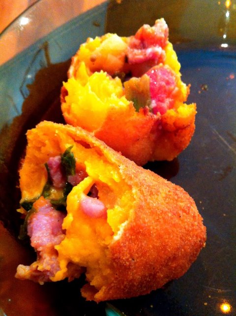 537789_595198837156897_1359154908_n