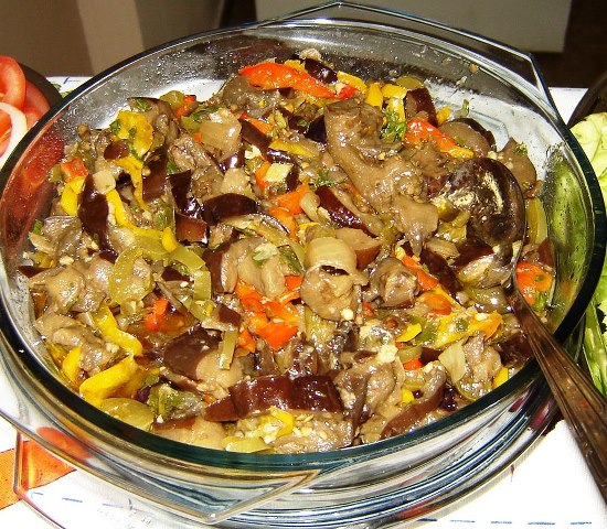 541958_595009107175870_198374802_n