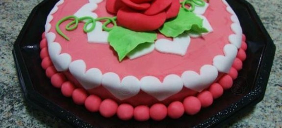 544662_593626780647436_981905160_n