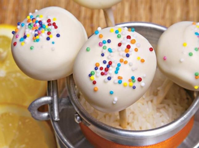 558767_10151553848815479_604175867_n