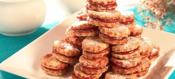 941298_10151585526475479_1742804878_n