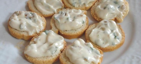 946503_602908839719230_981176993_n