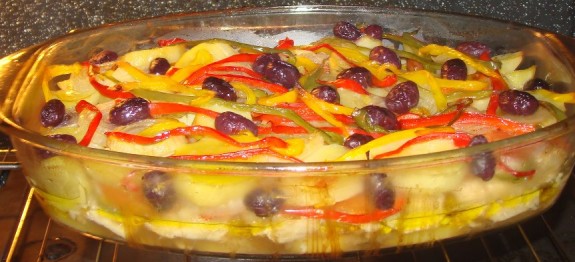 184541_609446695732111_1953289882_n (1)