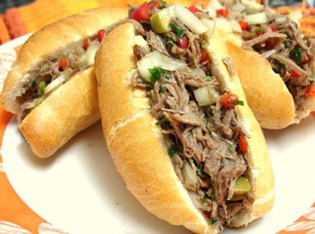 215336_10151603116530479_288855039_n