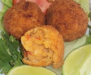 268945_606698369340277_1985888918_n