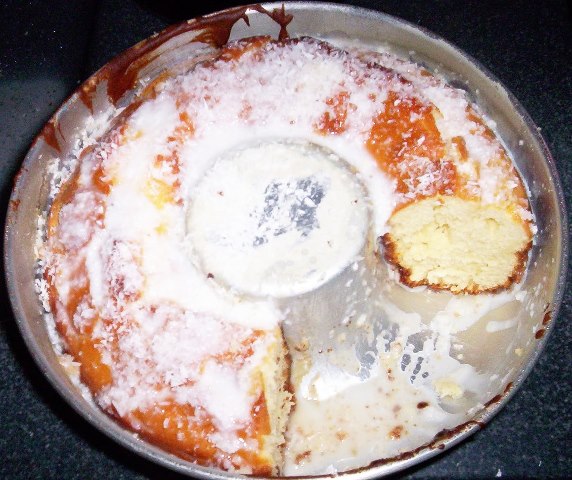 484647_608341609175953_2103898916_n