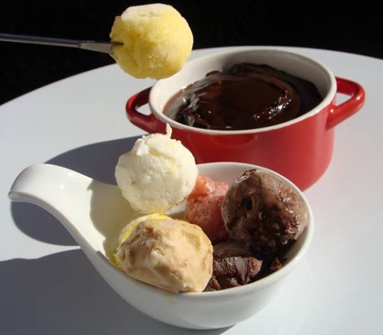 553699_10151613191195479_599381353_n