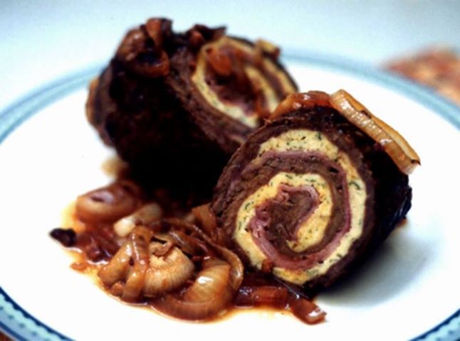 553892_10151613176725479_1898220107_n