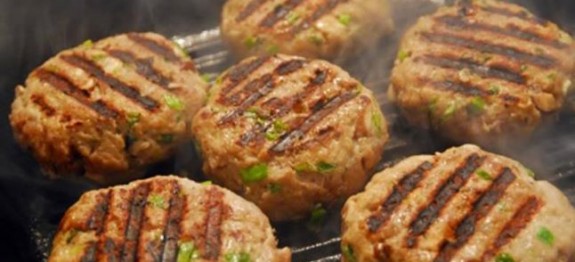 580406_10151624185395479_861152879_n