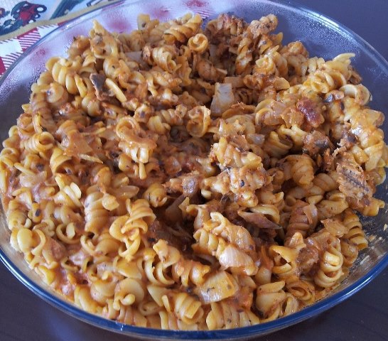 922962_607865309223583_373831930_n