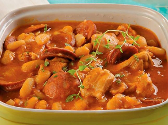 923352_10151624665130479_138703353_n