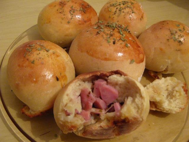 935663_604907829519331_1868396941_n