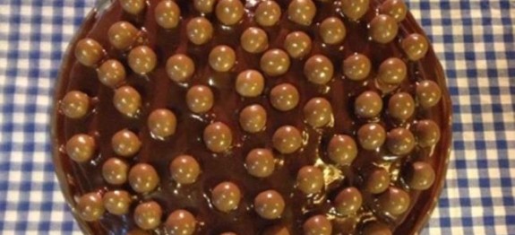 941496_10151598110945479_492022818_n