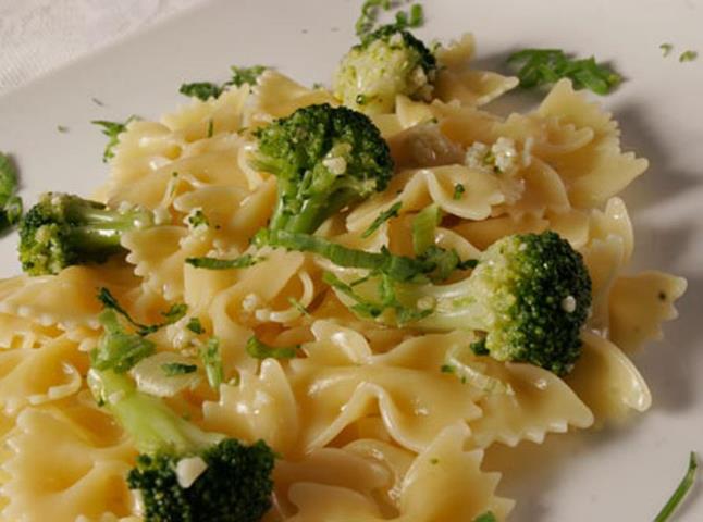 943482_10151590429175479_928953562_n