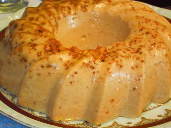 954677_611134778896636_565175086_n