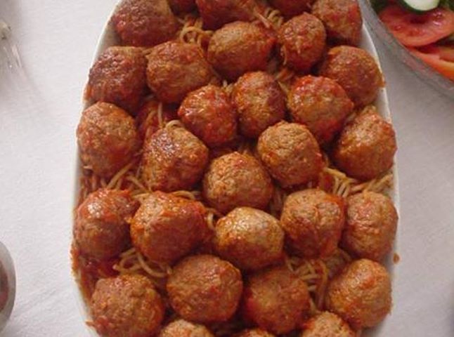 1002799_10151677630715479_1102314519_n