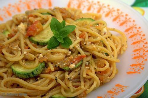 246983_622701077740006_919420043_n