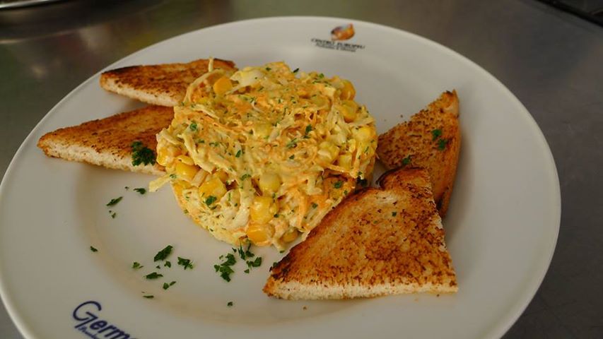 382495_624010417609072_2054505365_n