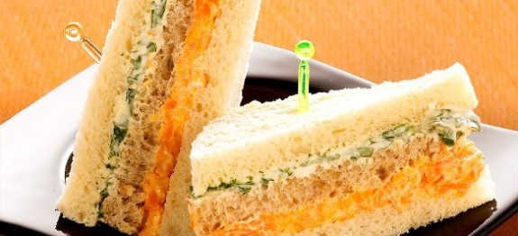 431992_386130334730416_1462322673_n