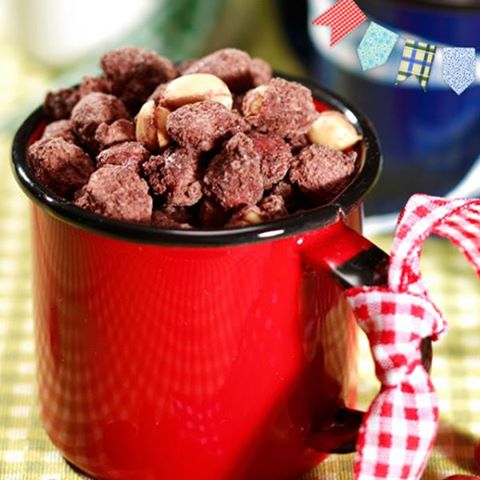 8760_10151659852850479_2115621741_n