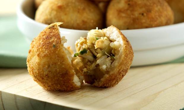 941923_1744094972395473_569472867_n