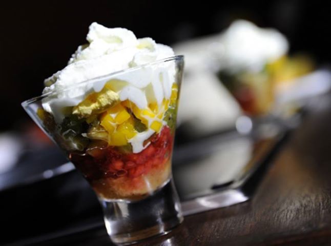 960192_10151622861105479_1932048942_n