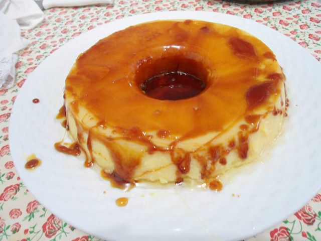 969709_618273561516091_1411884729_n